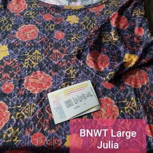 FINAL PRICE-BNWT LULAROE LARGE JULIA